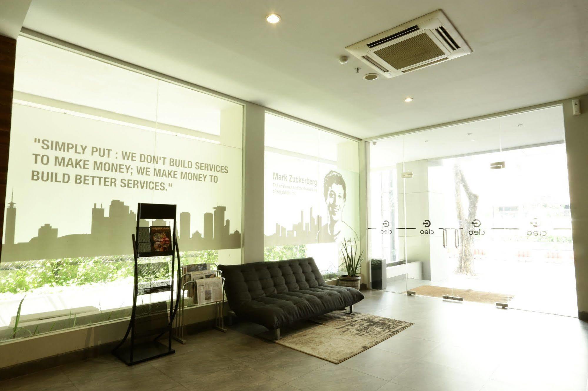 Cleo Hotel Tunjungan Sorabaya Extérieur photo